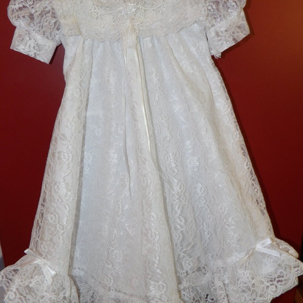 Infant Girl's White Lace Dress with Ruffle - Picture 4 of 6